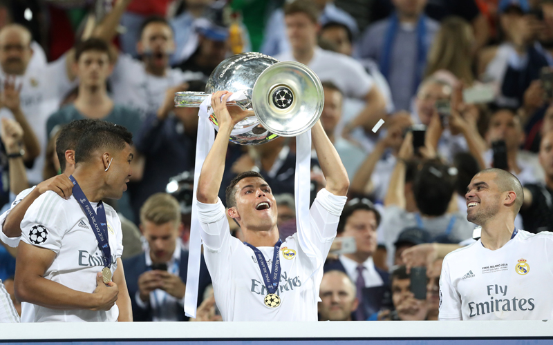 Soccer Football - Atletico Madrid v Real Madrid - UEFA Champions League Final - San Siro Stadium, Milan, Italy - 28/5/16 Real Madrid's Cristiano Ronaldo celebrates with the trophy after winning the UEFA Champions League Action Images via Reuters / Carl Recine Livepic EDITORIAL USE ONLY.