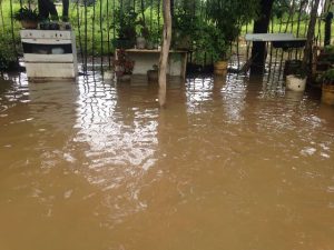 la-comunidad-alfallanos-resulto-afectada-por-las-fuertes-lluvias
