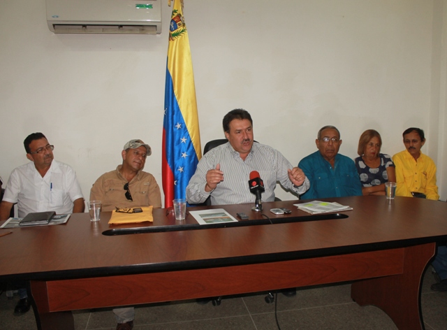 durante-la-rueda-de-prensa-el-alcalde-pedro-loreto-dijo-que-no-aceptara-saboteos-en-contra-de-su-gobierno