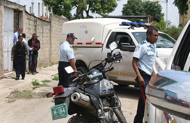 Hombre mata a su hijo