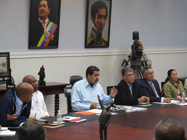 Maduro activa el congreso de la patria