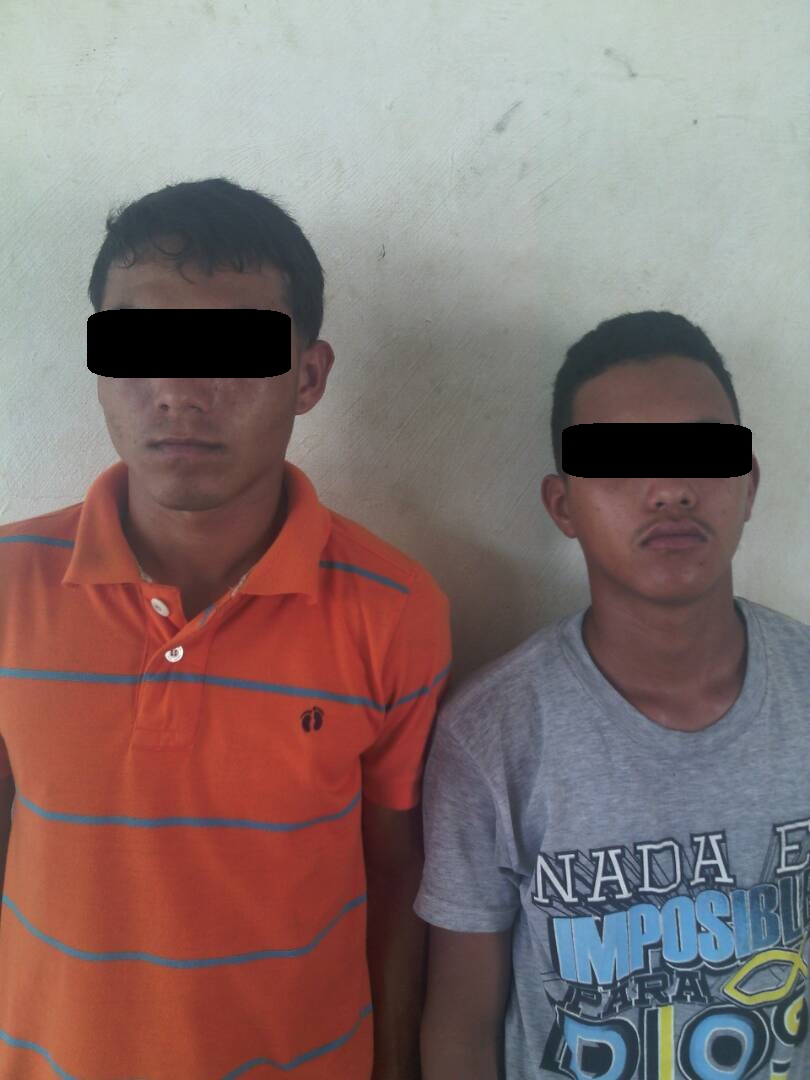 Los sujetos de 18 y 19 años de edad detenidos en el sector Las Garcitas portando un arma de fuego 