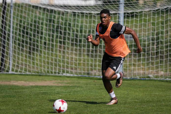 Makoun Es una gran expectativa el conseguir la Copa y llevarla a Venezuela, darle una alegría al país".
