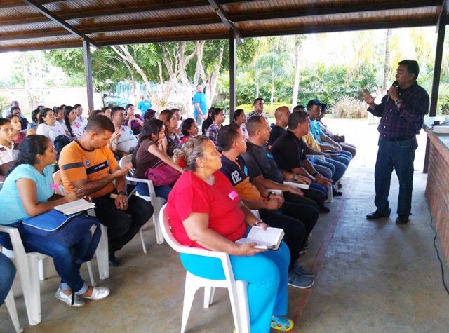 El Pastor Pino invitó a los próximos retiros que llevarán sanidad interior y liberación al pueblo.
