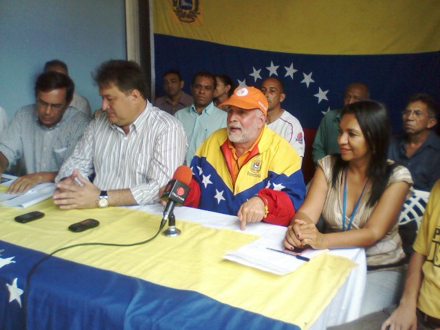 El diputado Ismael León felicitó a todos los factores de la oposición por el trabajo realizado en la localidad