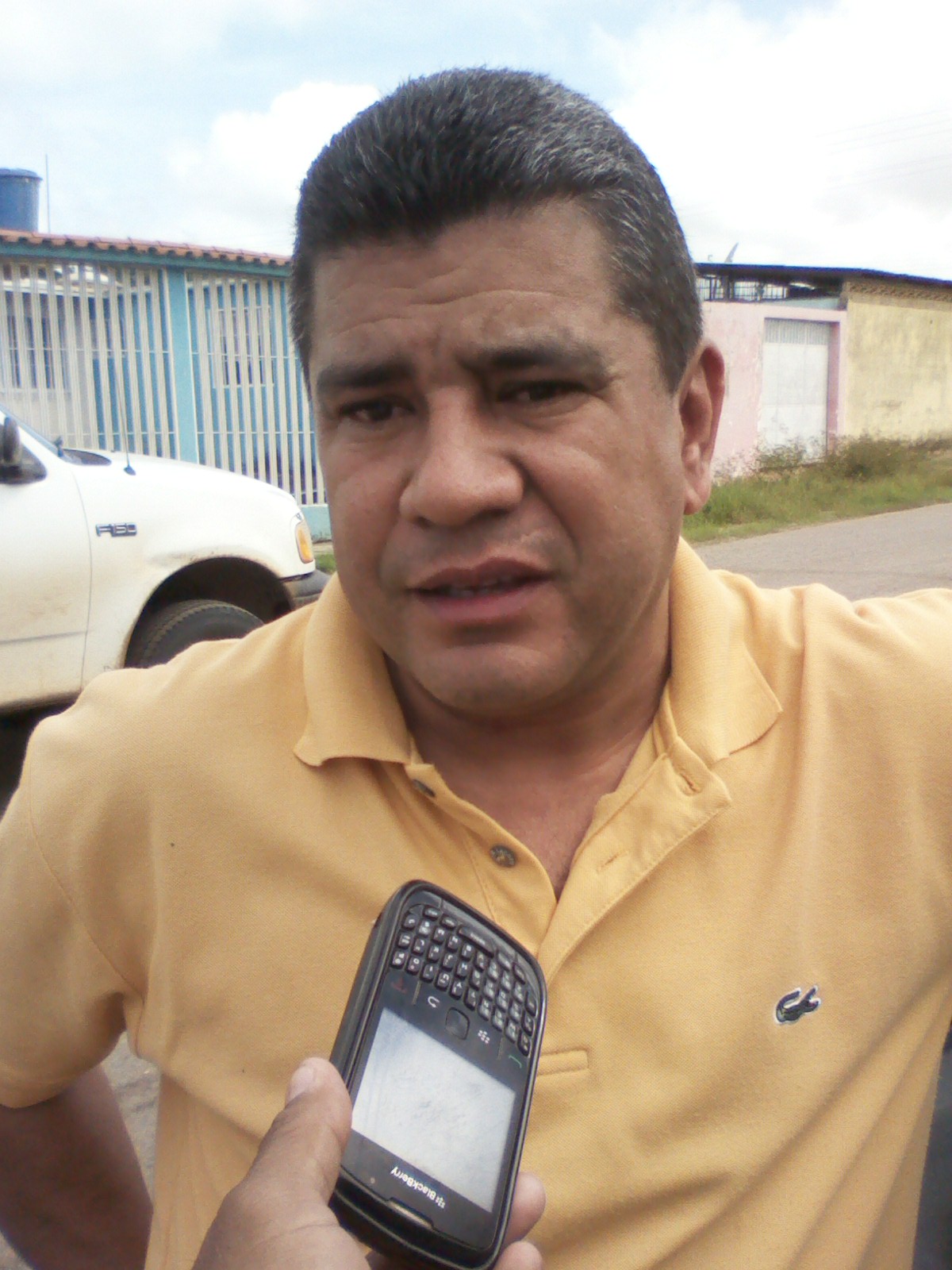 Hector Mejias expresó que otro de los problemas que deben afrontar a diario es la inseguridad 