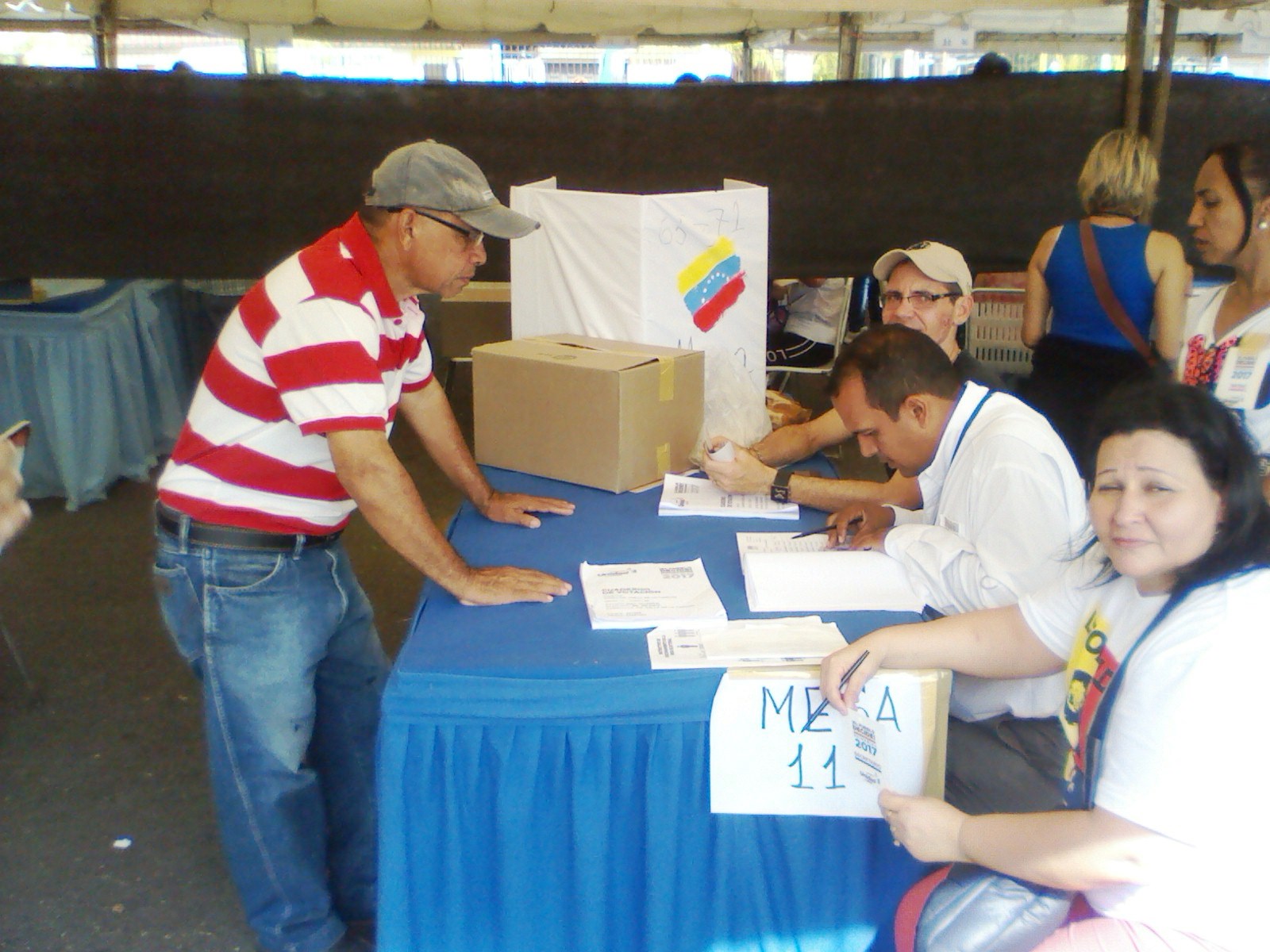 En el Municipio Leonardo Infante la ciudadanía acudió masivamente a votar por el candidato de su preferencia