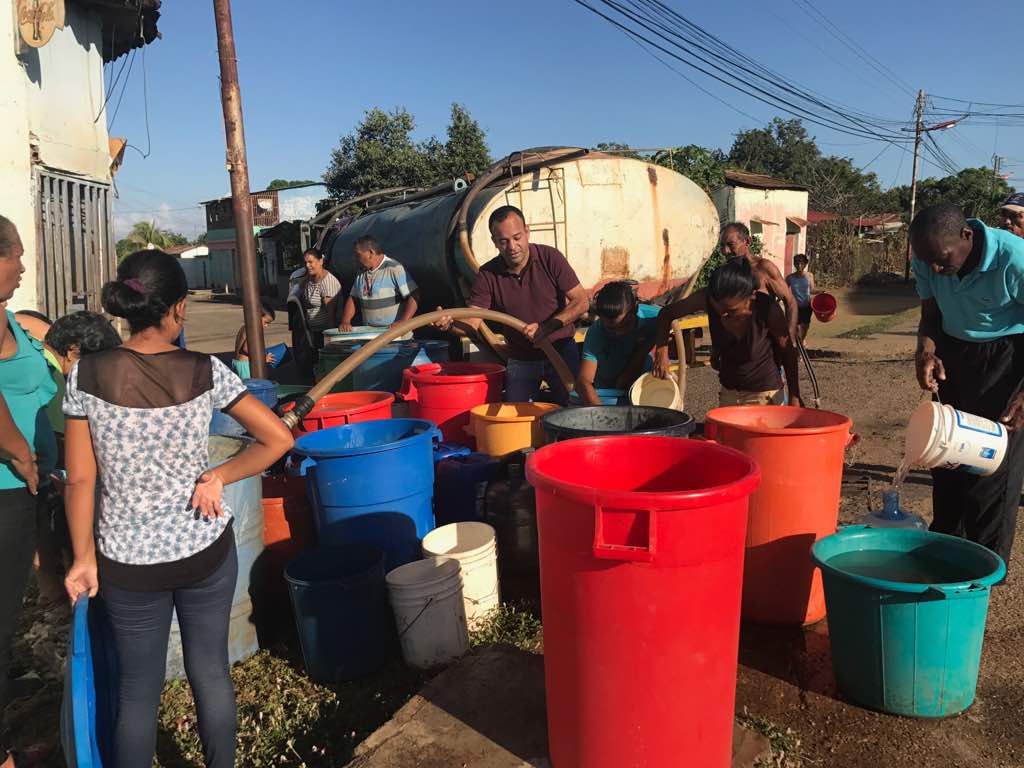 Agua gratis para el pueblo infantino por parte del próximo alcalde Pablo Alvarado