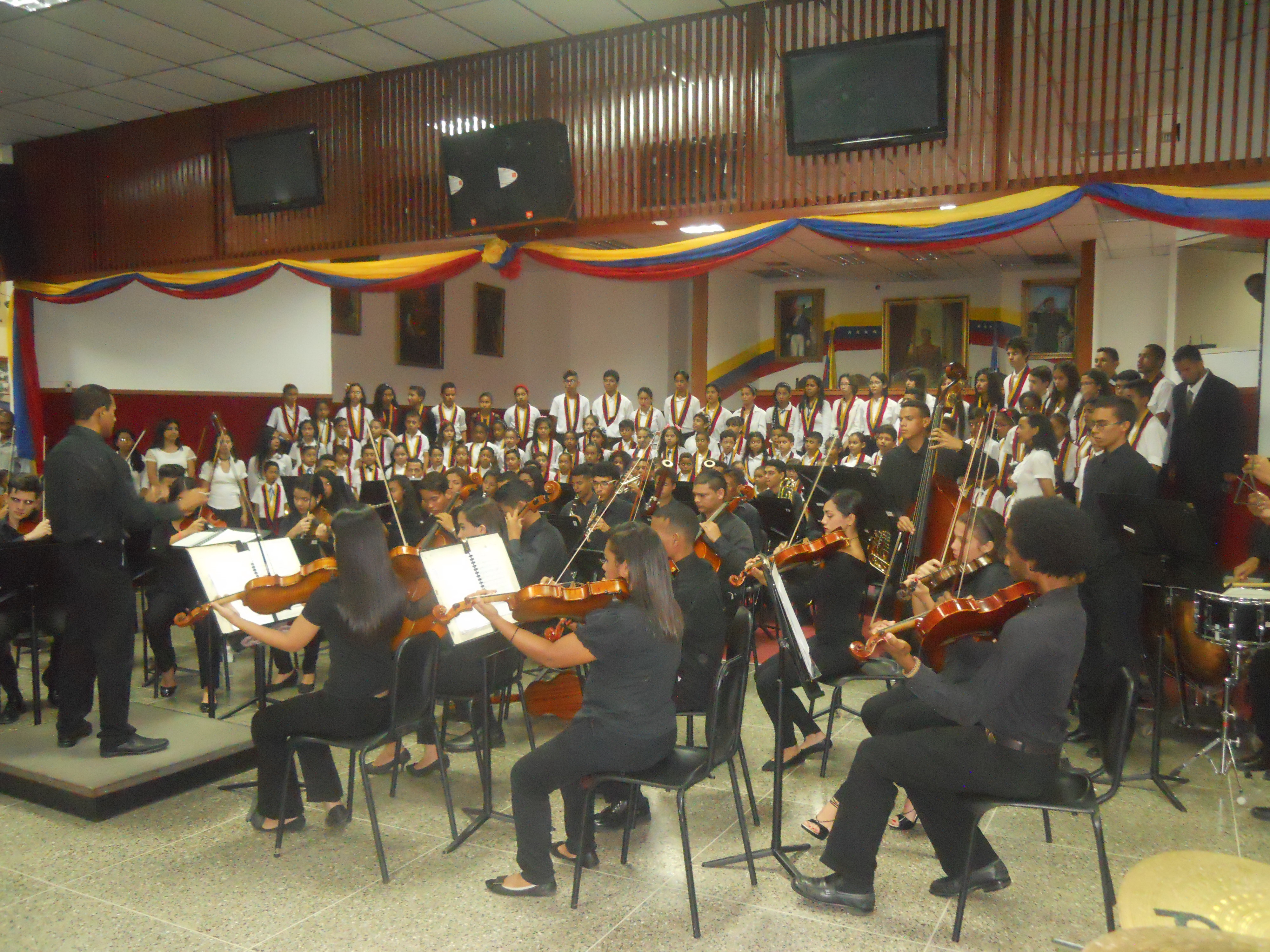 Ensamble de la Orquesta Infantil y Juvenil Alma Llanera