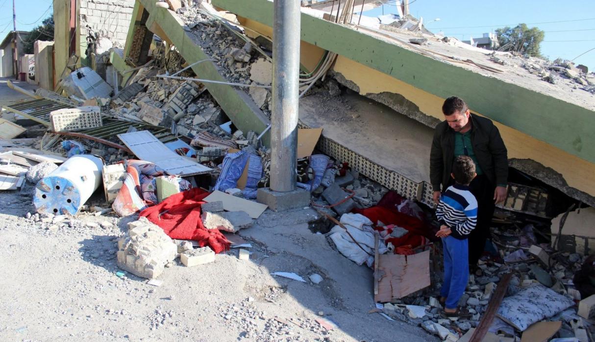 Más de 400 muertos y 6.700 heridos ha dejado el terremoto en Iraq e Irán
