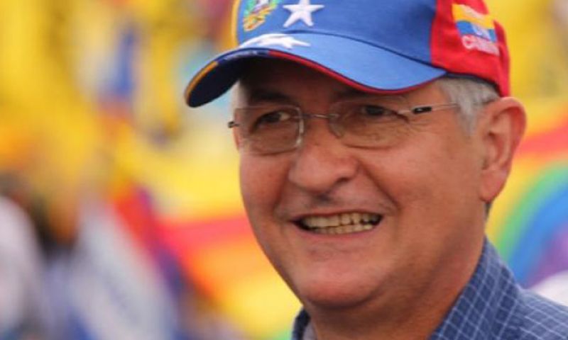 Antonio Ledezma se escapó de Venezuela , llegó a Colombia y esta rumbo a un país europeo
