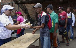 A beneficio de los venezolanos, se lleva a cabo  en Barranquilla el "mercatón"