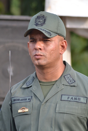 El Teniente Coronel Edinsson Miquilarena Marcano informó que el procedimiento se hizo en el punto de control de Guayabal