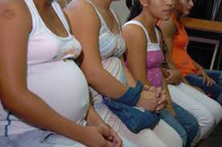 Se creará un bono especial para la protección de las mujeres embarazadas