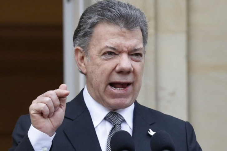Santos desmiente a Maduro: "No use a Colombia para tapar las falencias de su revolución fracasada"