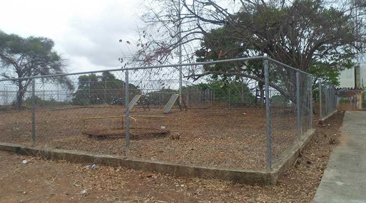Parque creado en el sector La Redoma de Valle de la Pascua por el antiguo gobierno local se encuentra en total abandono.