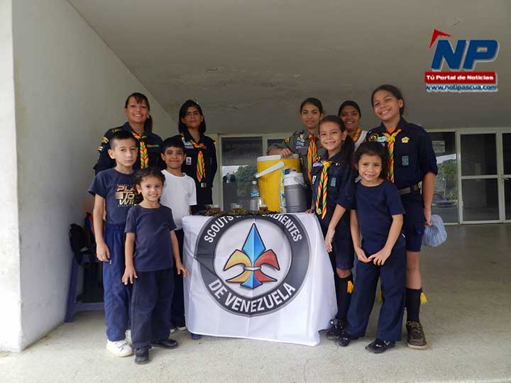Niños, adolescentes y adultos del Grupo Scout Guerreros Llaneros llevaron comida a personas necesitadas del hospital Dr. Rafael Zamora Arevalo. 