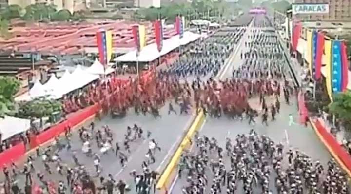 Atentado Nicolas Maduro panico multitud