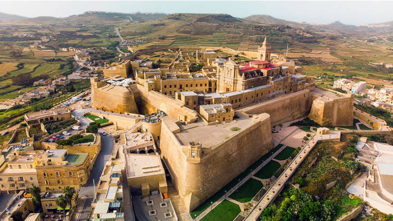 La hermosa ciudadela medieval Coqueta Victoria en Gozo