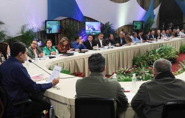 Presidente Maduro aprobó recursos para el estado GuáricoDM3EoKyW4AAWZnv