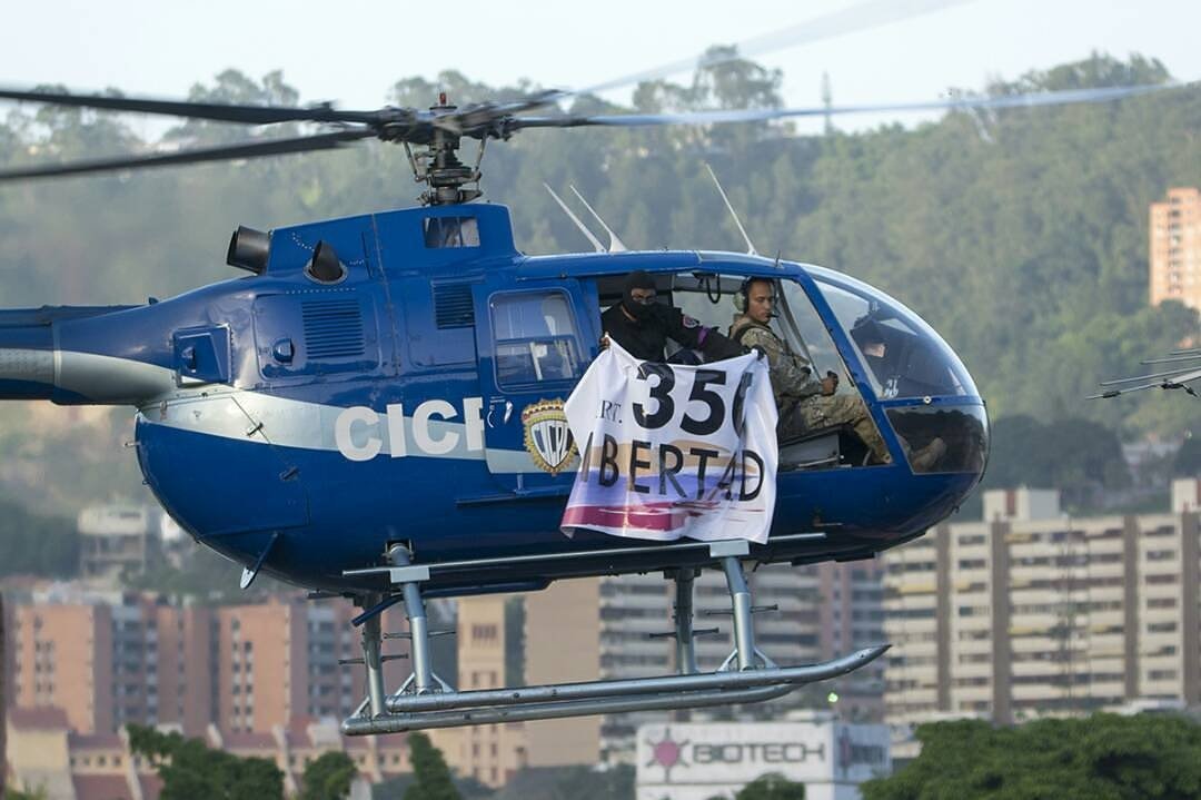 “para que el pueblo al verlo por los cielos de Caracas sienta seguridad y no miedo”.