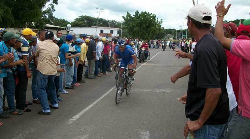 El Cl_sico de Ciclismo Esteban Castillo se corre el domingo 5 de mayo enChaguaramas