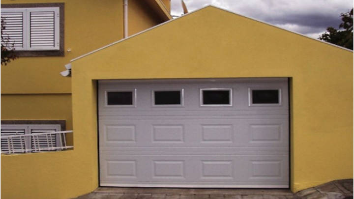 Elige la puerta adecuada para tu garage con estilo y buen diseño