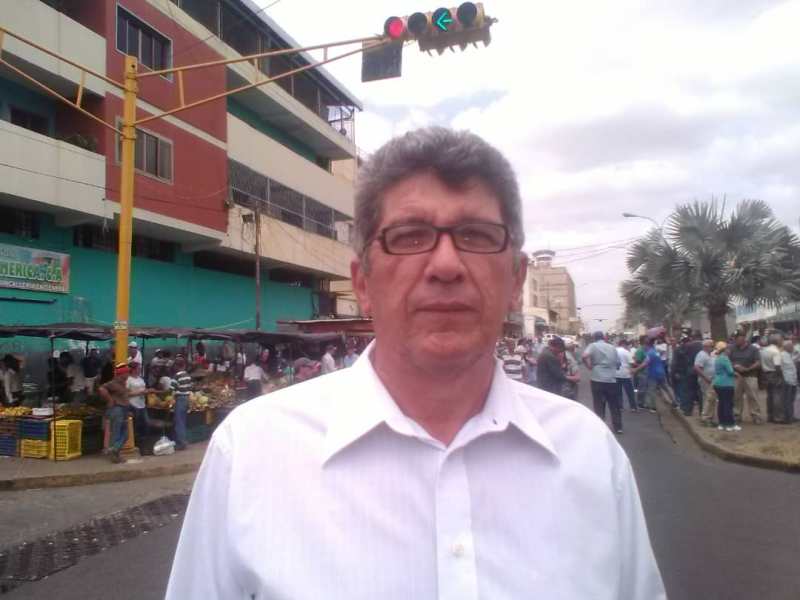 José Gregorio Camero quien manifestó que "atendiendo el llamado que hizo nuestro presidente encargado de la República Juan Guaidó estamos en la calle"