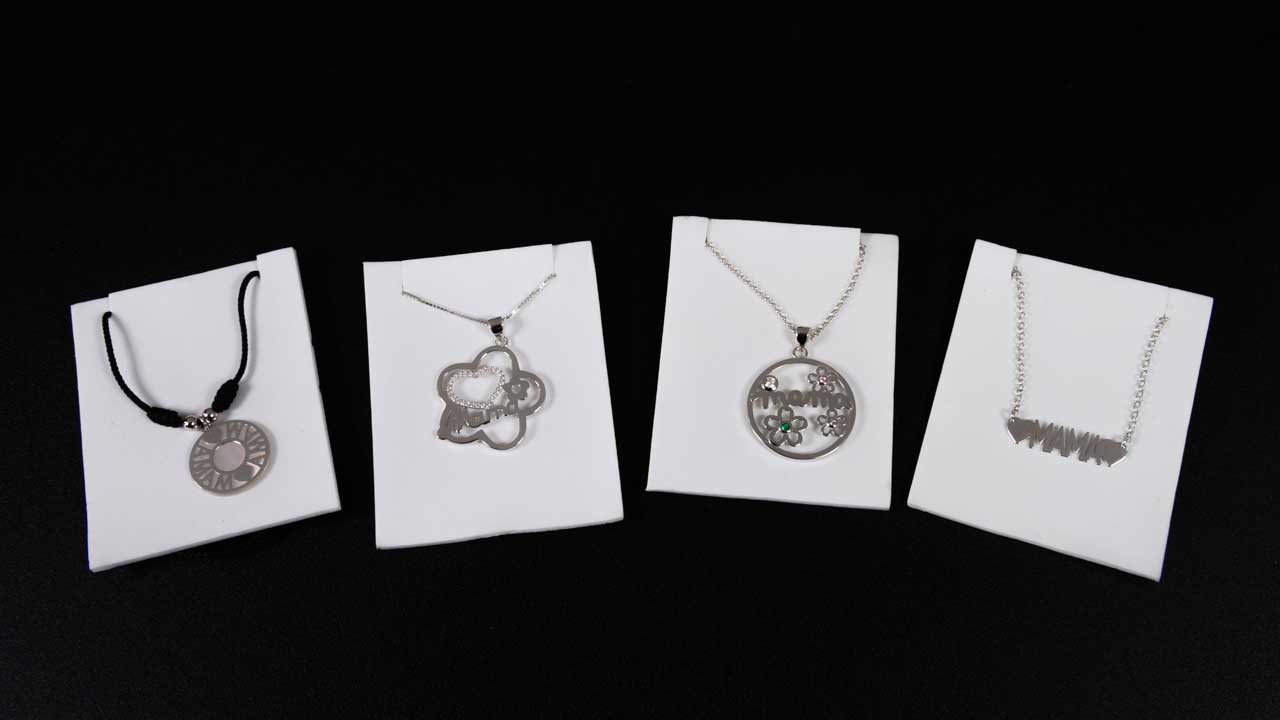 [:es]Una Joya de plata para tus amores importantes: Tu Madre o Amiga[:]