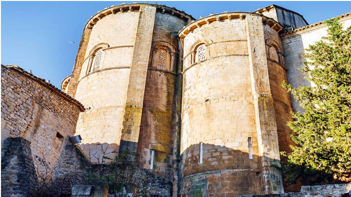 La torre de su castillo,del siglo XII es lo que mejor se conserva