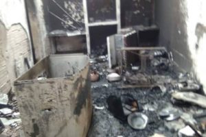 Ladrones incendiaron una casa al no poder robarla