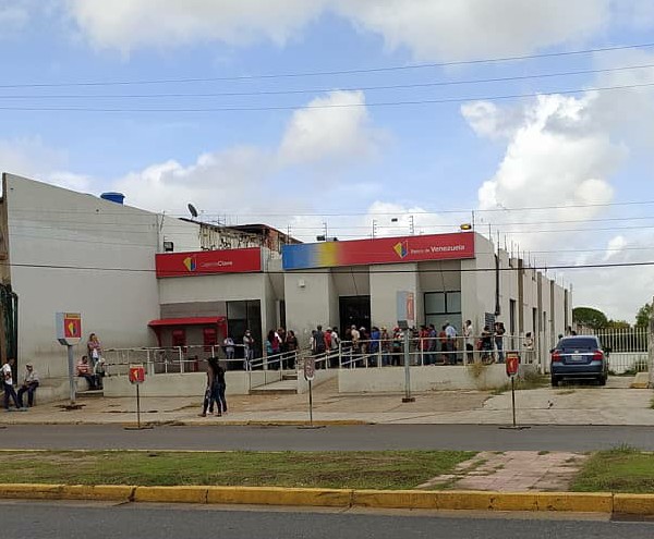 Banco de Venezuela de la Av. Rómulo Gallegos comenzó a laborar este lunes