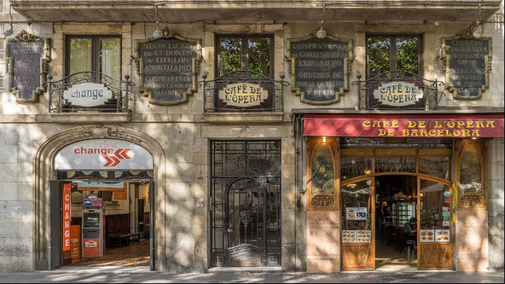 El Café de la Ópera la chocolatería que no ha dejado de ser la primera en su clase