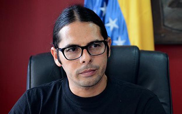 Ministro de Comunicación e Información, Freddy Ñañez