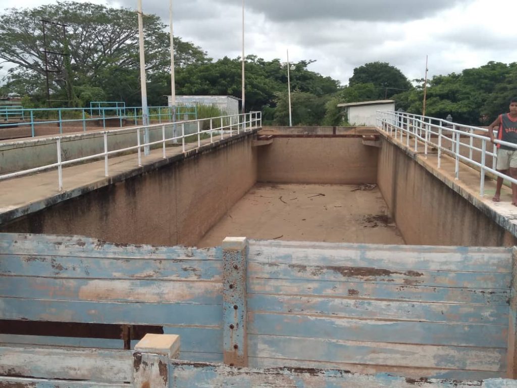 Valle de la Pascua sigue sin agua por las tuberías. 