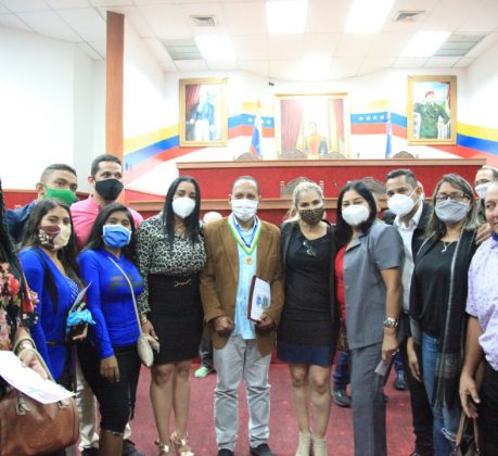 Legisladores presentes en la Sesión Especial