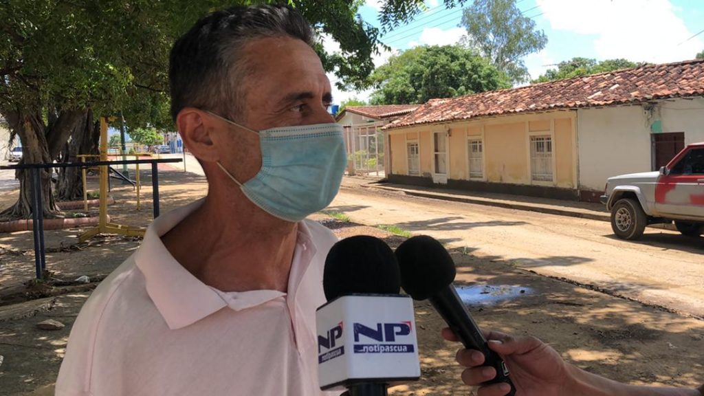 Nestor Reaza, vecino afectado en comunidad Los Telegrafistas de San Juan.