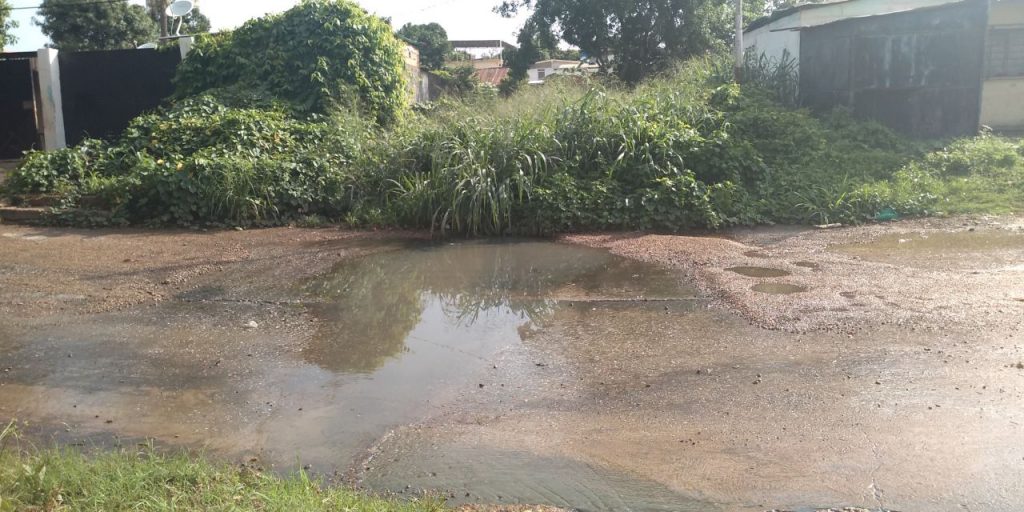 Aguas negras invaden comunidades de Valle de la Pascua