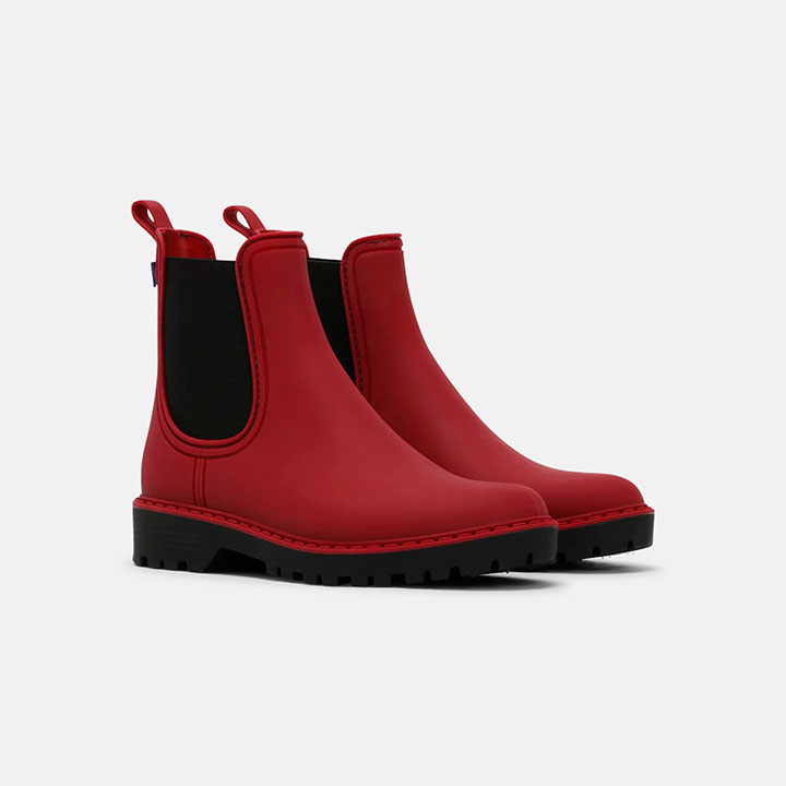 botas de agua color rojo