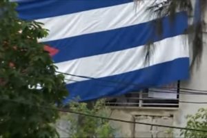 Opositores al régimen cubano manifestaron en la calle y desde sus hogares