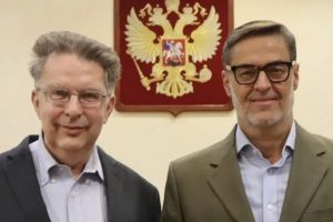 Felix Placencia se reunió con el tambien Canciller ruso Serguéi Lavrov