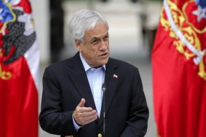 Sebastian Piñera continuará el tiempo que le resta de período presidencial pero sigue siendo investigado