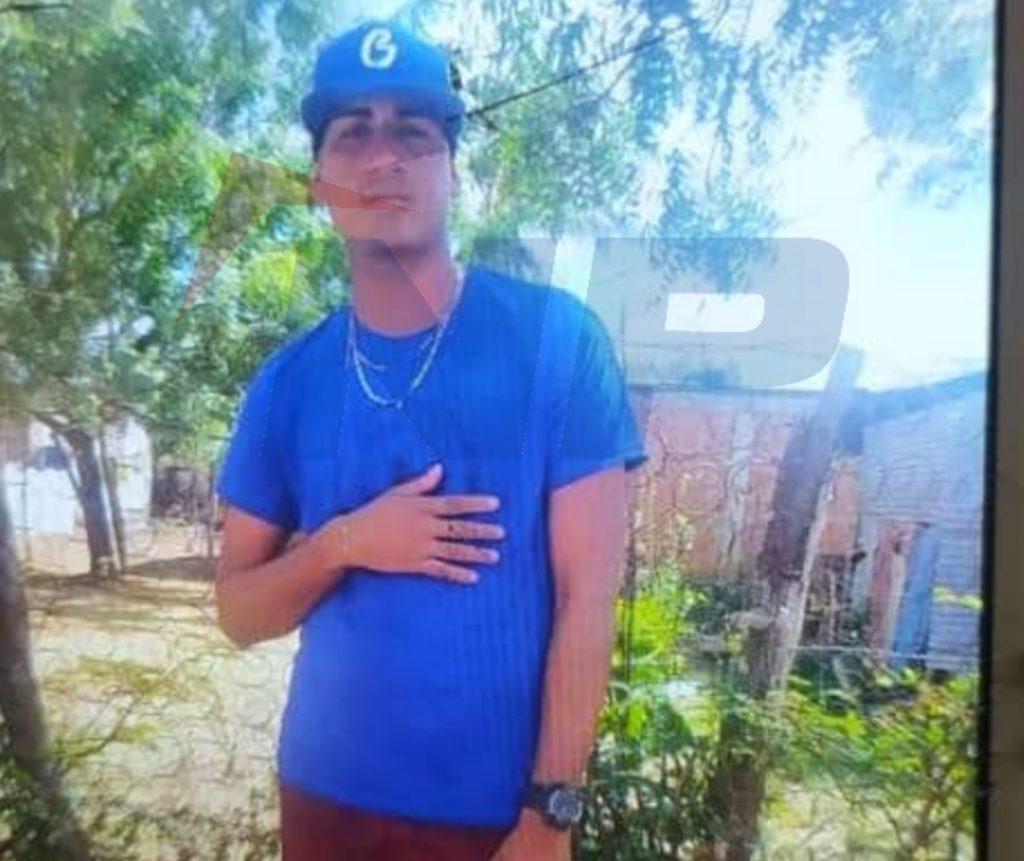 Luis Javier Páez de 21 años, apodado "Carne Molida"